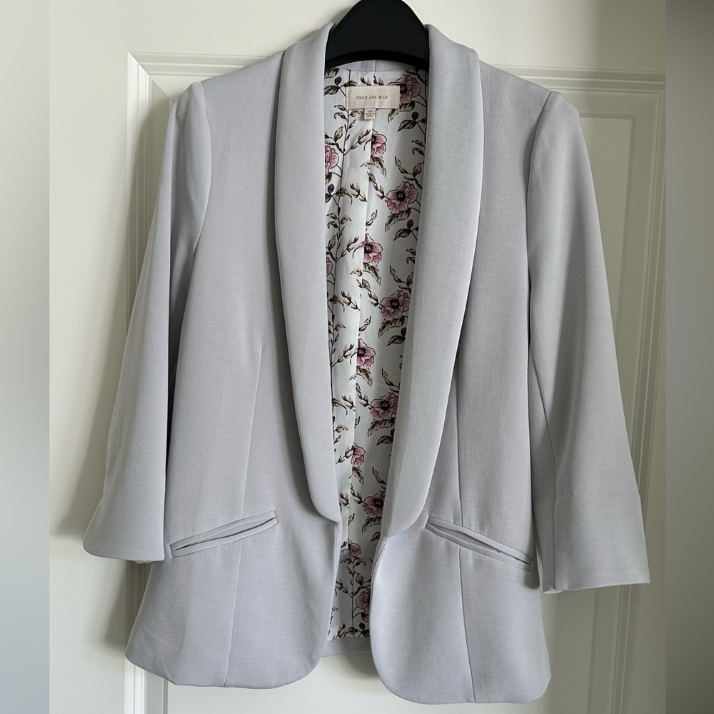 Skies Are Blue Light Blue Gray Blazer